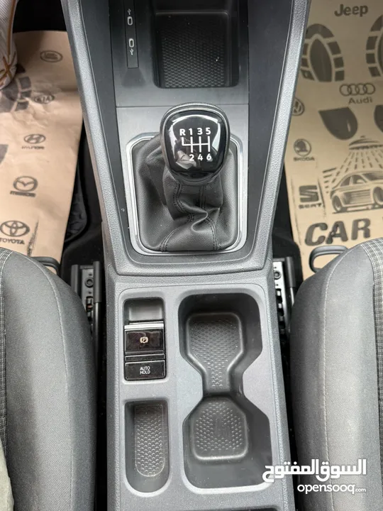 فولكس فاجن كادي ترخيص 2022 محرك 2000 ديزل  جير عادي  ركاب 4+1