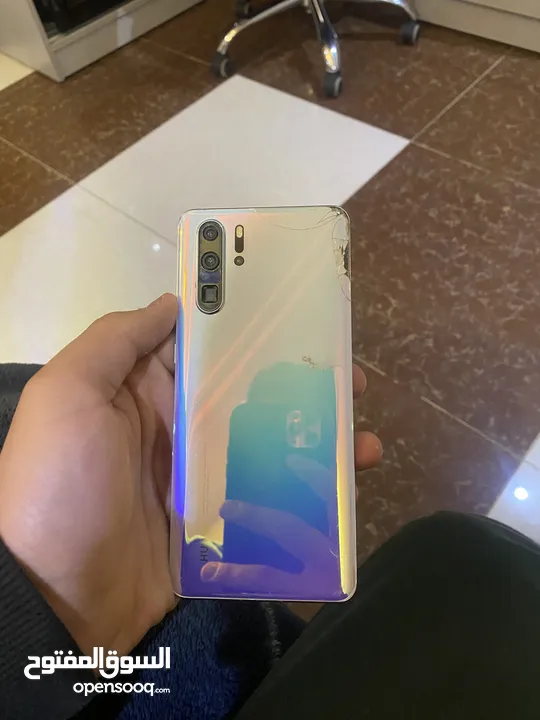 هواوي p30pro للبيع بحاله جيده