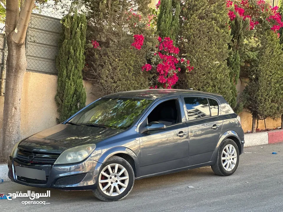 اوبل استرا 2006