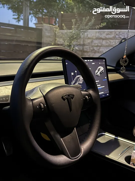Tesla model 3 Black Edition
