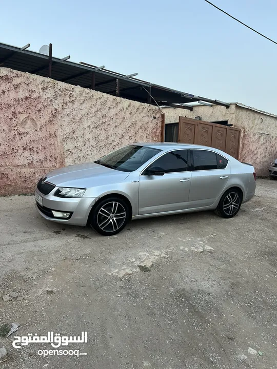 سكودا اوكتافيا 15 اصل مطور 1.6 جير عادي