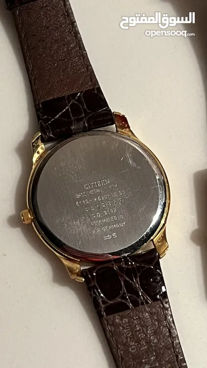 ساعات كلاسيكية للبيع بحالة جيدة جداً ، تم اقتنائهم من مزاد في ألمانيا    Cartier , sieko