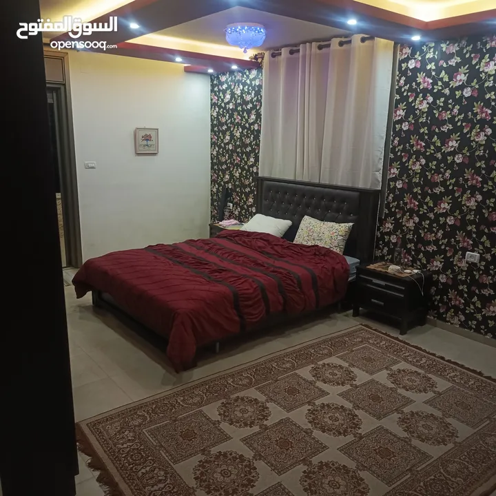 شقة مميزة للبيع رام الله عين منجد