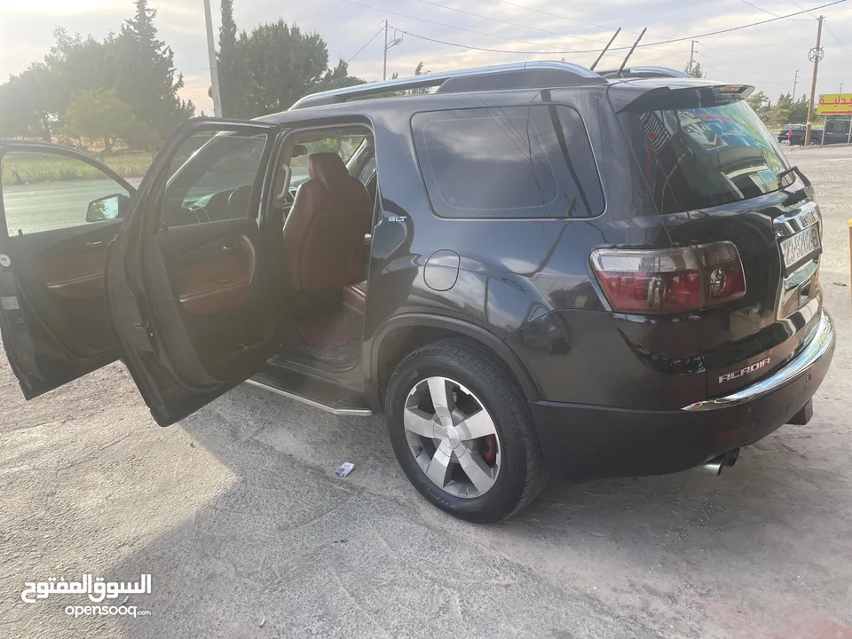 GMC Acadia