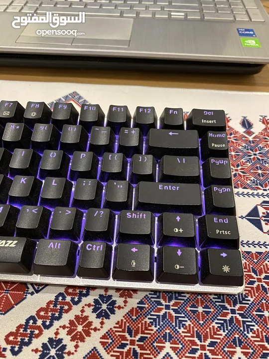 Ajazz AK 33 & Mousepad