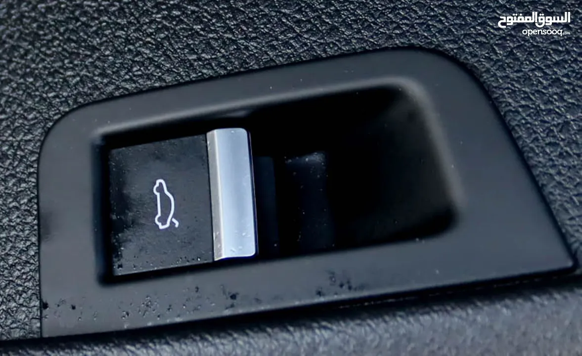 Audi Q7 40 TFSI quattro 2017 V4  GCC, accident-free in excellent condition service history from Audi