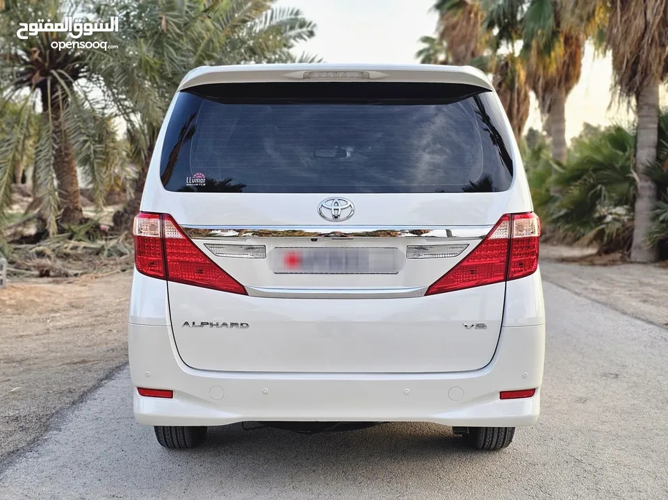 2015 Toyota Alphard V6 luxury edition