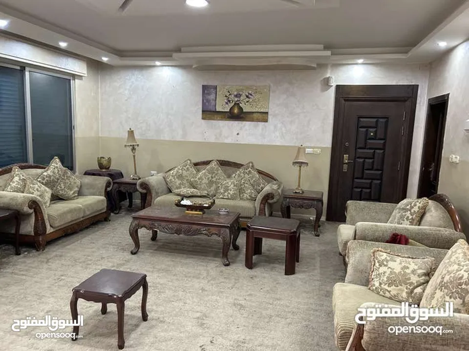 شقة مفروشه سوبر ديلوكس في شفا بدران للايجار