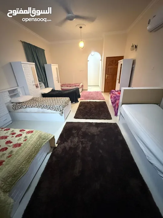بدون عموله افخم سكن مشترك بنات وشباب في عجمان المويهات و الروضة شامل جميع الخدمات فرش جديد اول ساكن