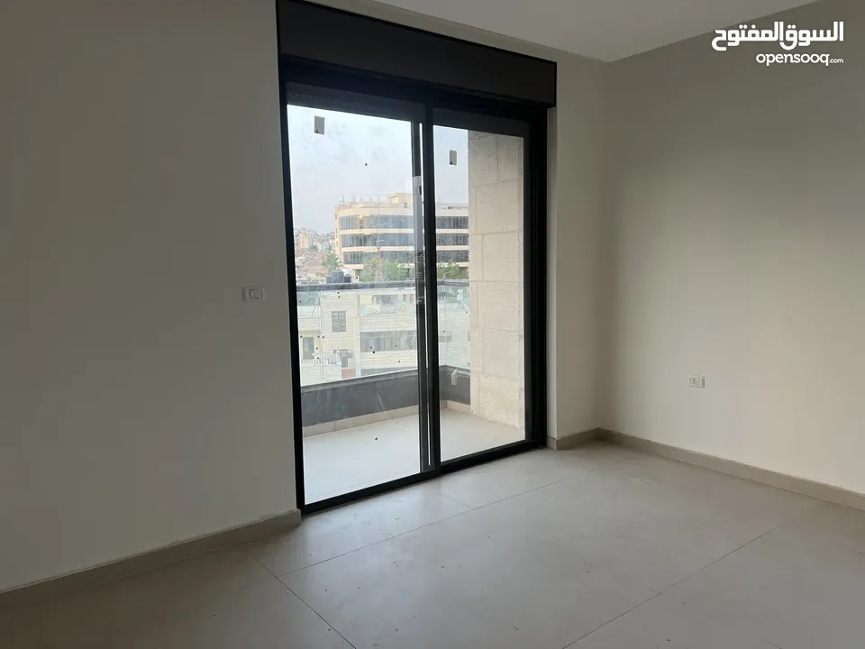 شقه فاخرة للبيع في الطيره قرب معهد الطيره