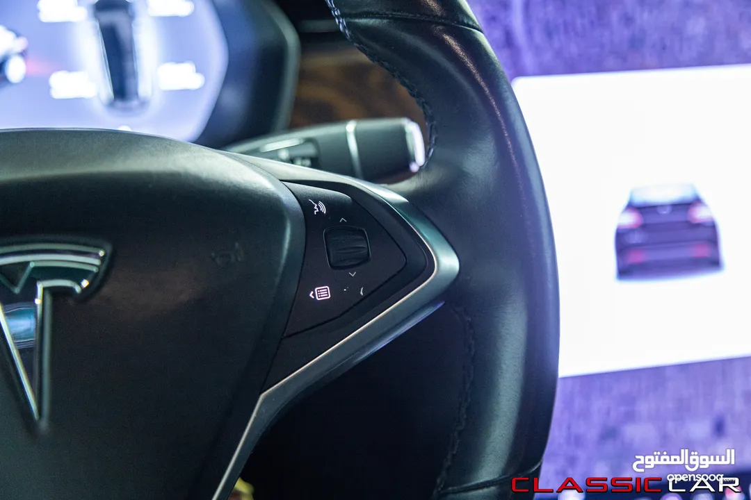Tesla Model X Standard Range  2019   السيارة بحالة ممتازة جدا و قطعت مسافة 51,000 كيلو متر فقط