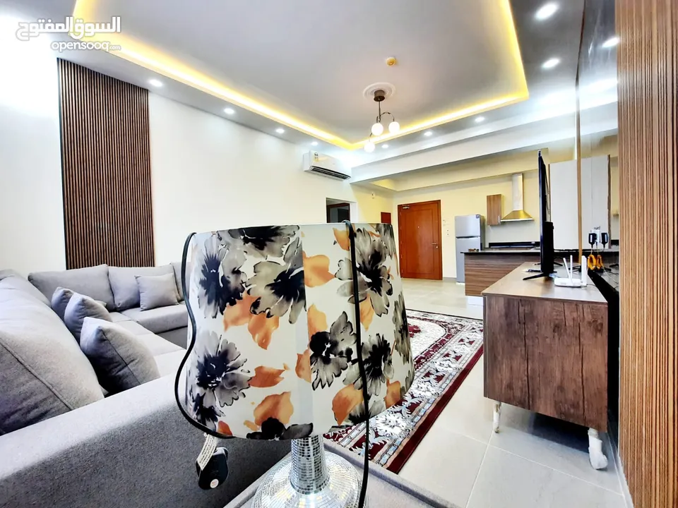 Fully furnished luxury 2 bedroom apartment fort rent  in saar