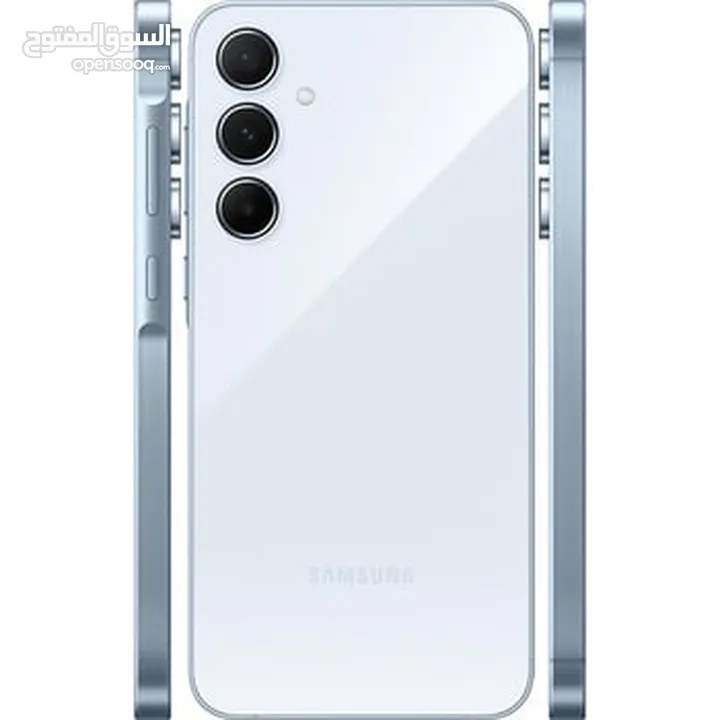 سامسونج  - galaxy a55 256 بحالة ممتازة مع كامل اغراضة لون مميز مثل الصورة