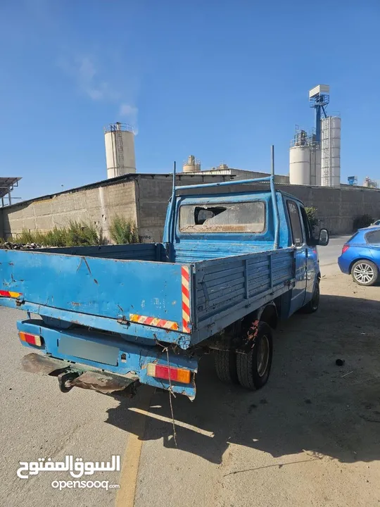 فورد 1987 قويه