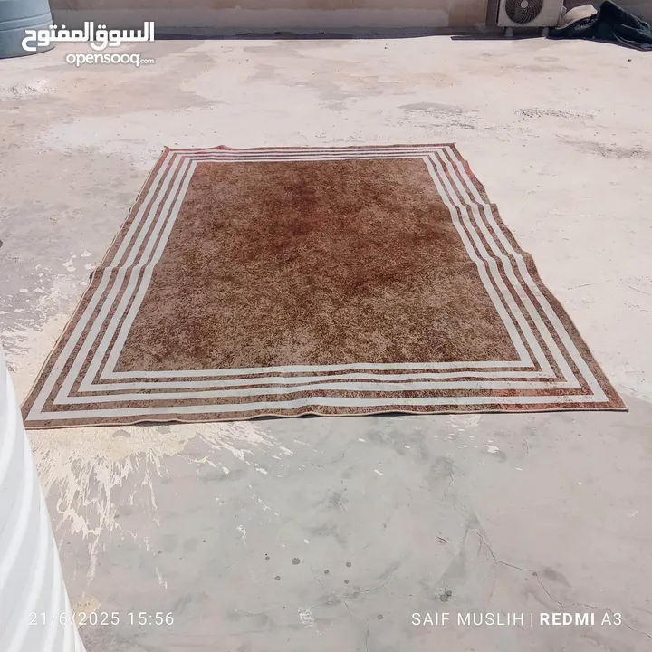 سجاد للبيع بسعر حريييقه  طول 280 عرض 200
