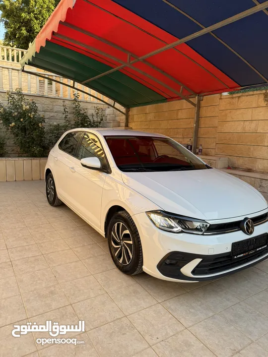 بولو standard للبيع