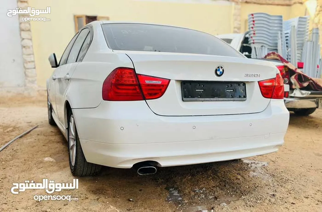 بدون عيوب BMW 320I