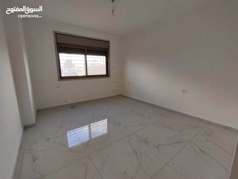 عااااججلل ششقة مع حححديقةةة غير مفروش للإيجار في عين مصباح