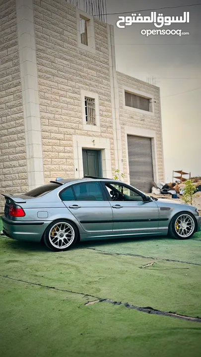 BMW 325 الدبدوب