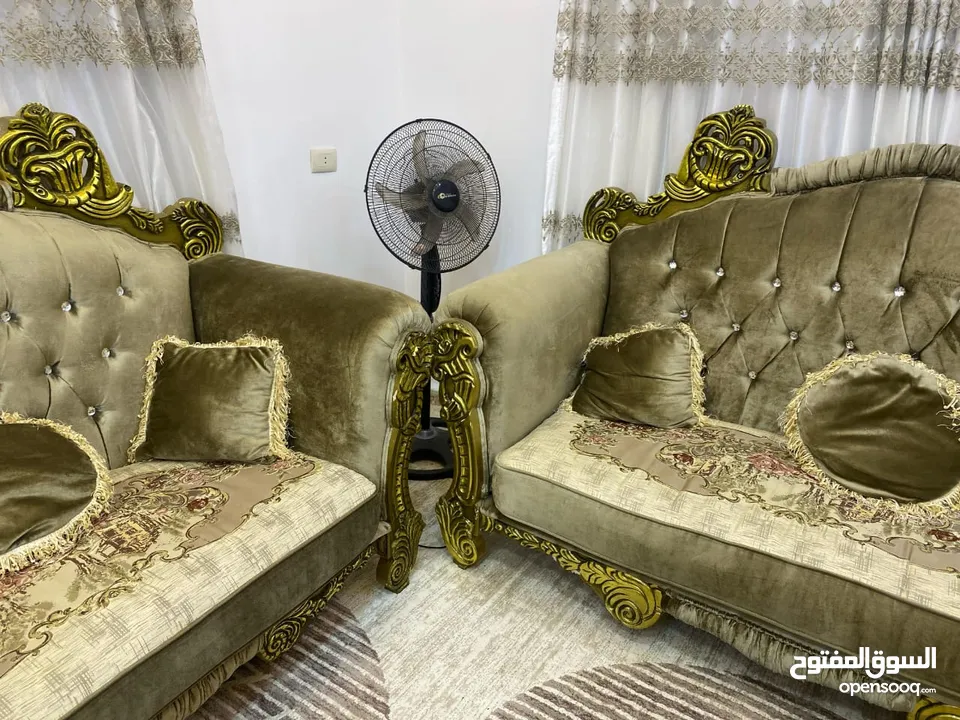 اثاث مستعمل بحال الوكاله كل قطعه الها سعر