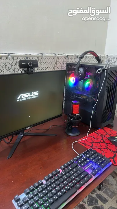 ايباد M4 PRO مستعمل شي بسيط كمبيوتر كيمنك مع كامل اغراضو ستعمل 3اشهر