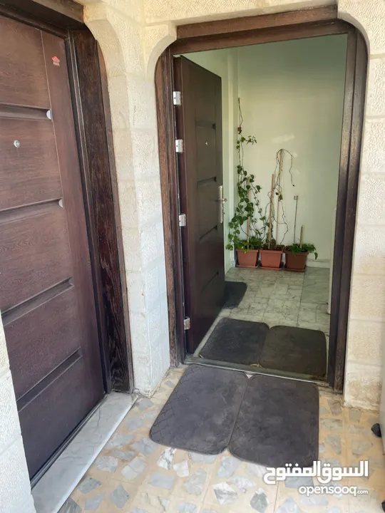 عقار للبيع