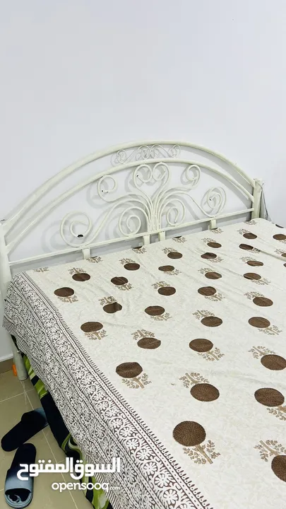 Metal King Size Bed for Sale