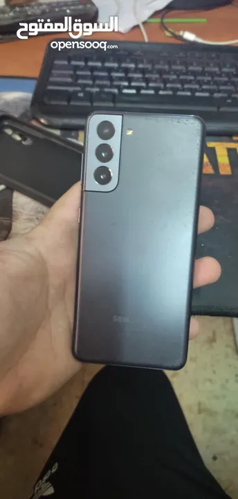 جهازين للبيع او البدل Galaxy s21  Redmi note 10
