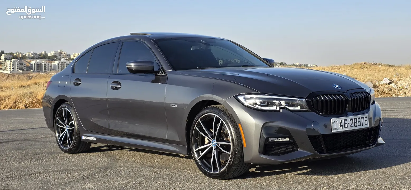 BMW G20 2022  BMW 330e فحص كامل _  فل كامل _ جمرك جديد _ ترخيص سنة كاملة _ ولا اي ملاحظة نهائيا