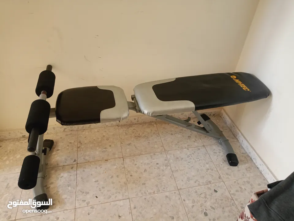 كرسي رياضي متعدد الاستخدام