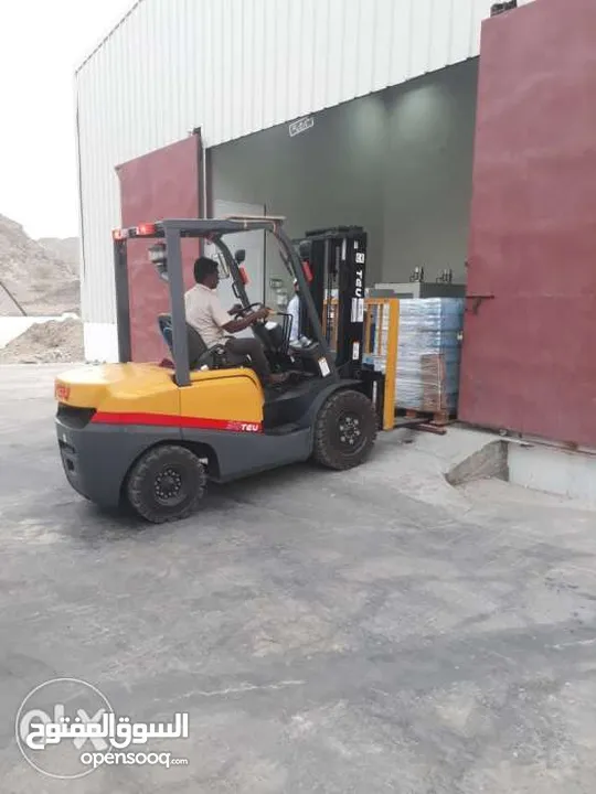 3ton New forklift-Isuzu C240 Engine