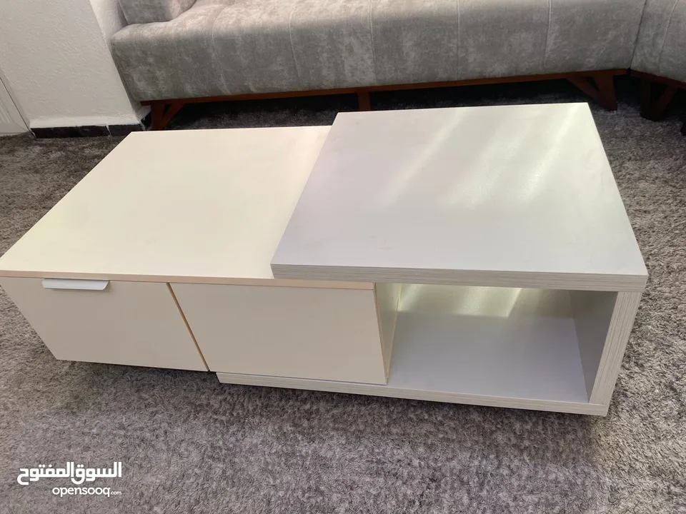 طاولة وسط بلون ابيض ورمادي لغرفة الجلوس جديدة للبيع
