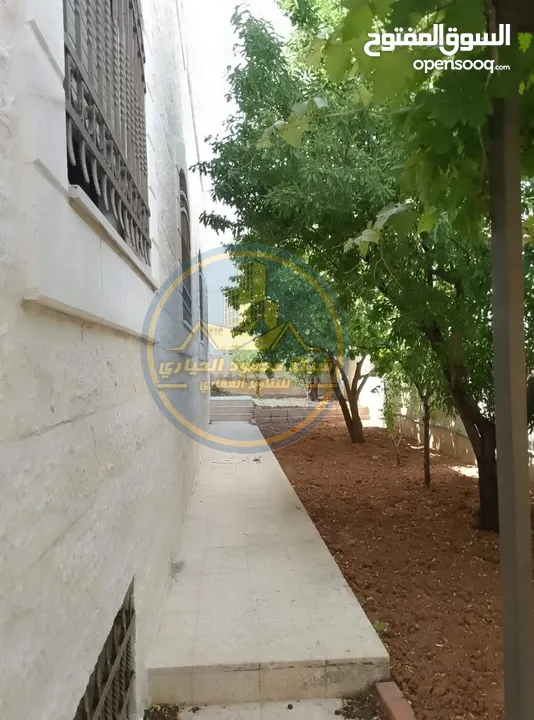 رقم الاعلان (5303) فيلا مستقلة للبيع في ابو نصير قرب الاكاديمية البحرية بسعر مميز