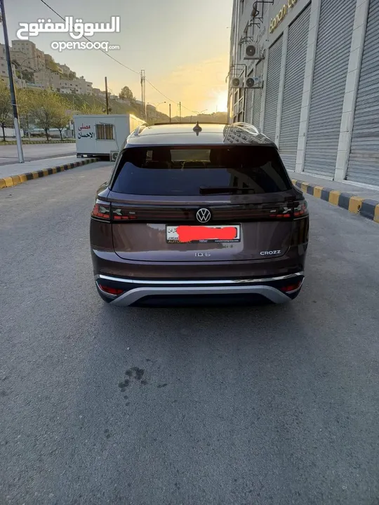 ID 6 Crozz pro اعلى صنف موديل 2022  فل اضافات فتحه متحركه وعداد 42 الف ما زالت تحت الكفاله