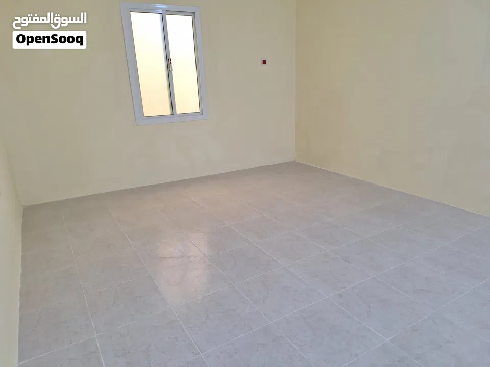 للبيع بيت بالرفاع الشرقي مجدد بالكامل