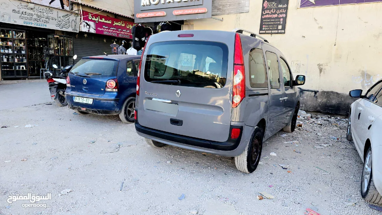 رينوا كانغوا 2012 اقتصاديه جدا جدا