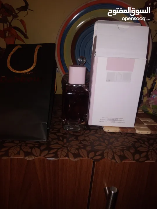 عطر ... زارا ستاتي صناعه اروبي اسباني