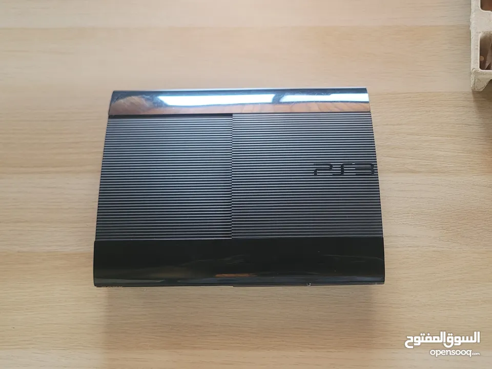 Playstation 3 12G in the original boxبليستيشن  3 في حال ممتازه مع البكس الأصلي 12 ج