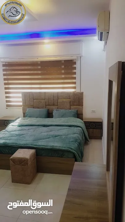 شقة مفروشة مميزة للبيع في السابع قرب جمعية خليل الرحمن طابق ثاني 93م تشطيب سوبر ديلوكس