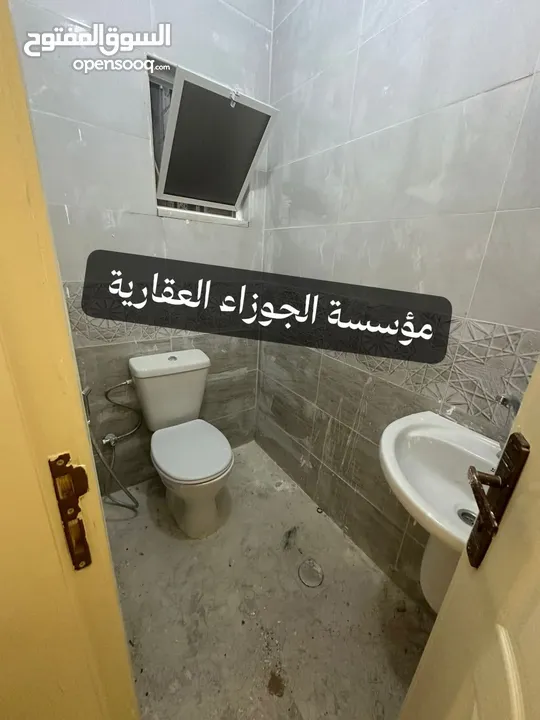 4 شقق فارغات للايجار لم تسكن في نفس العمارة في منطقة مرج الحمام