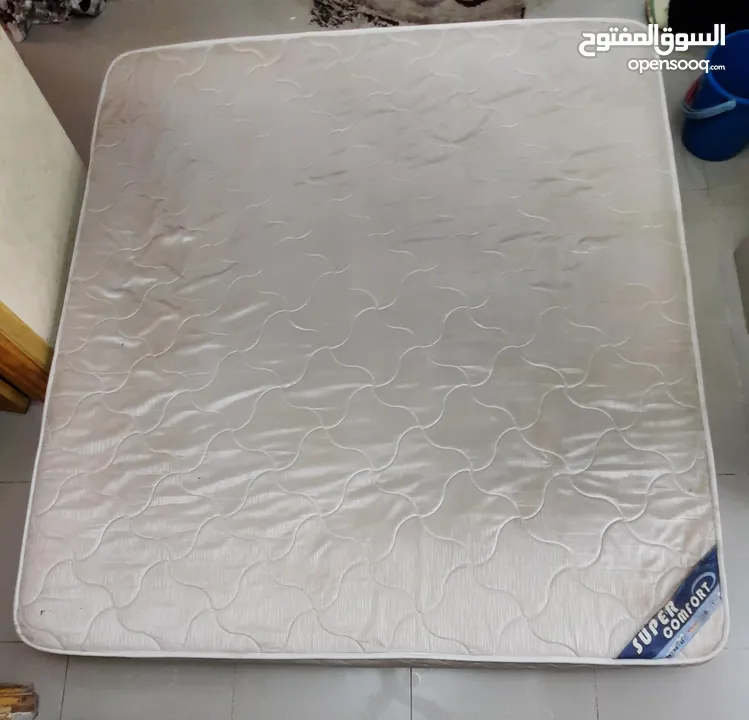 فرشة زمبركية مستعمله للبيع