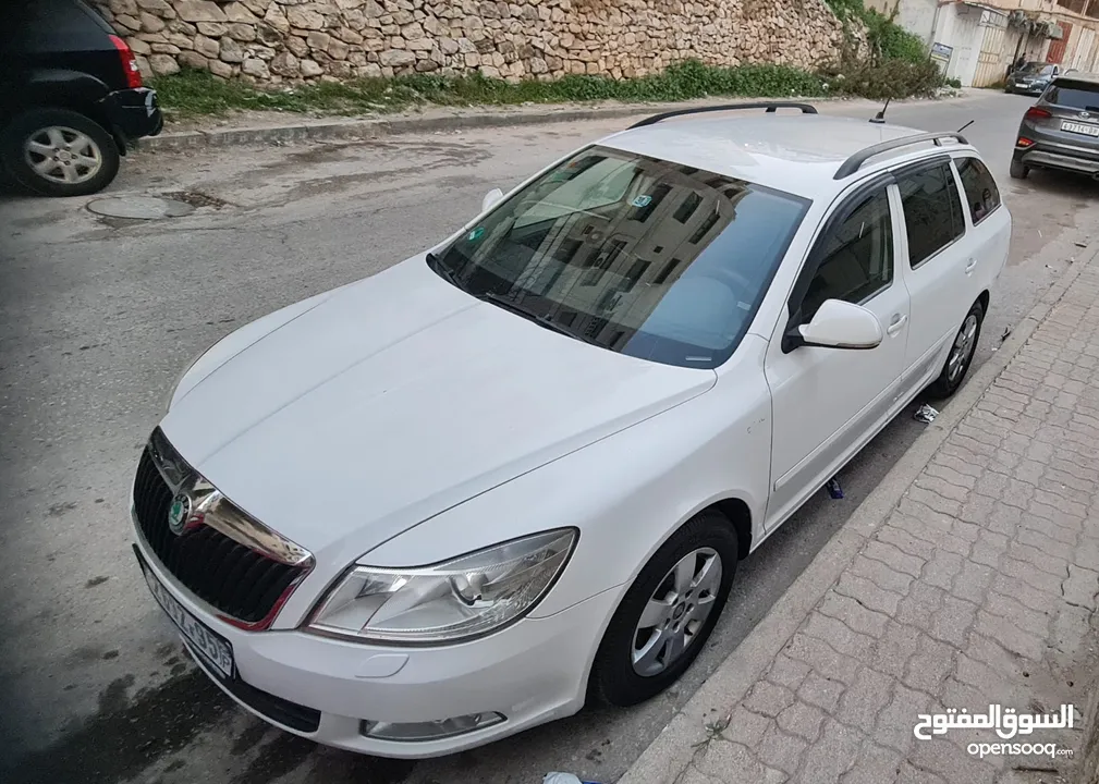 سكودا اوكتافيا ستيشن 2012