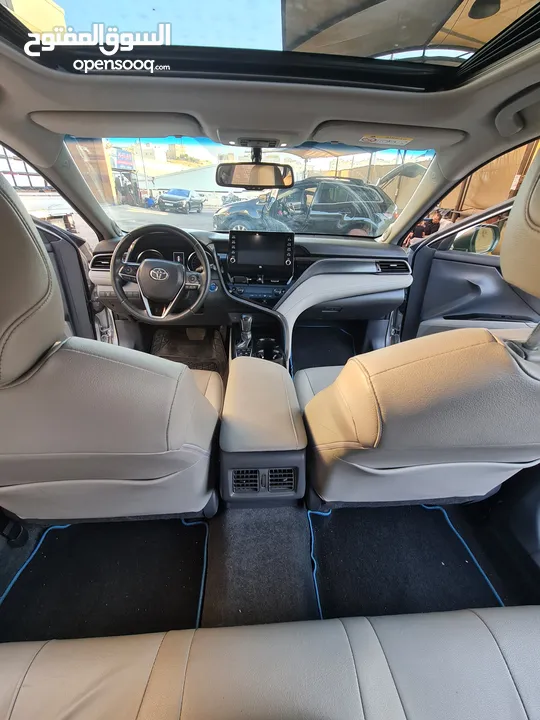 Toyota Camry GLE 2023 - تويوتا كامري 2023 للبيع