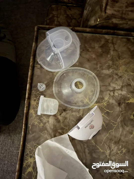 Lactolove wearable breast pump (used)