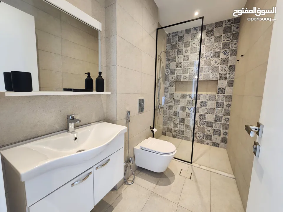 شقة مميزة مفروشة للإيجار في اجمل مناطق الويبدة - ref : 14528