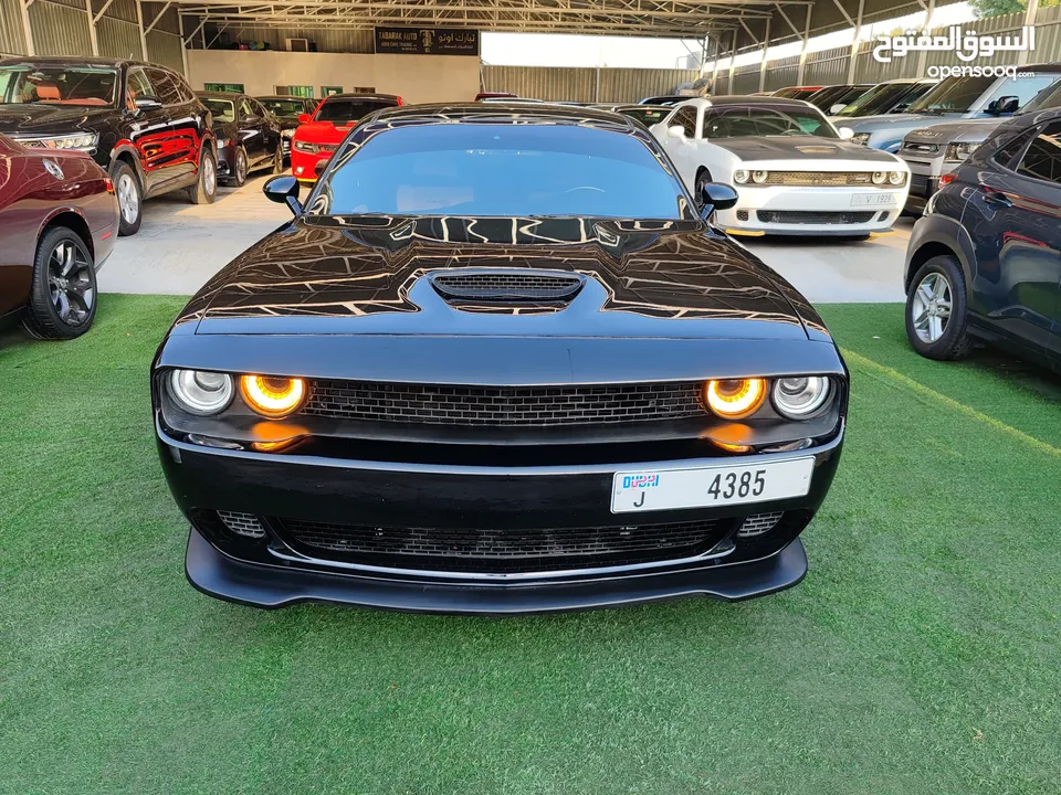 Dodge challenger SXT model 2018