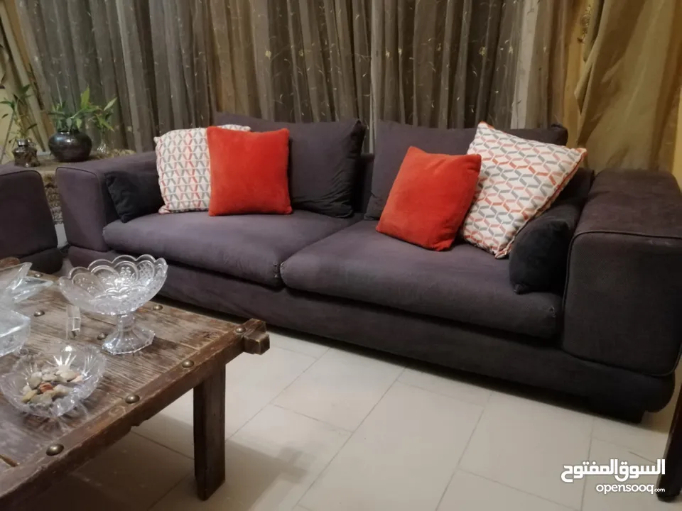 طقم كنب موديل امريكي مريح جدا و سعر مغري