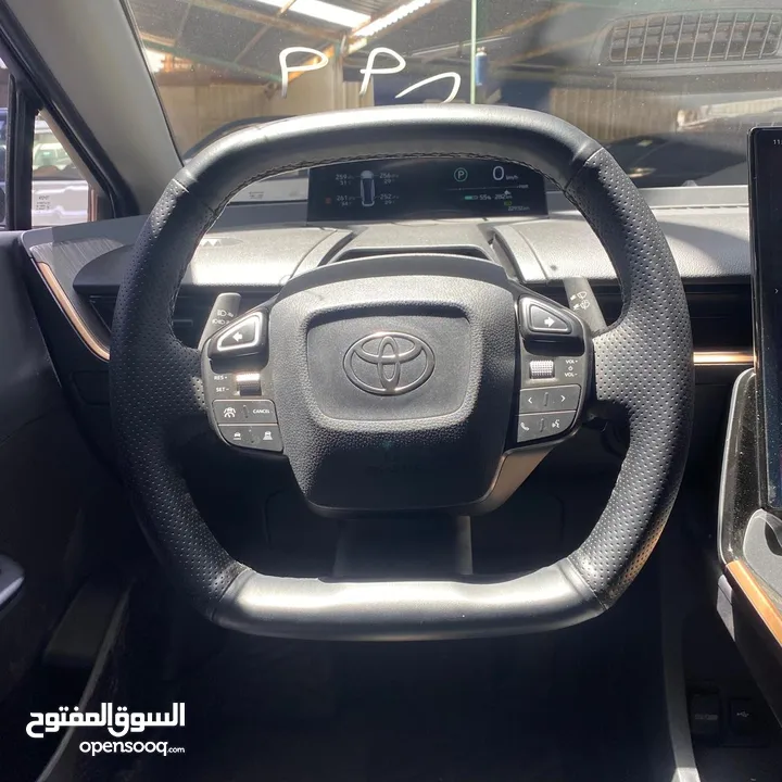 TOYOTA_bZ3_2023