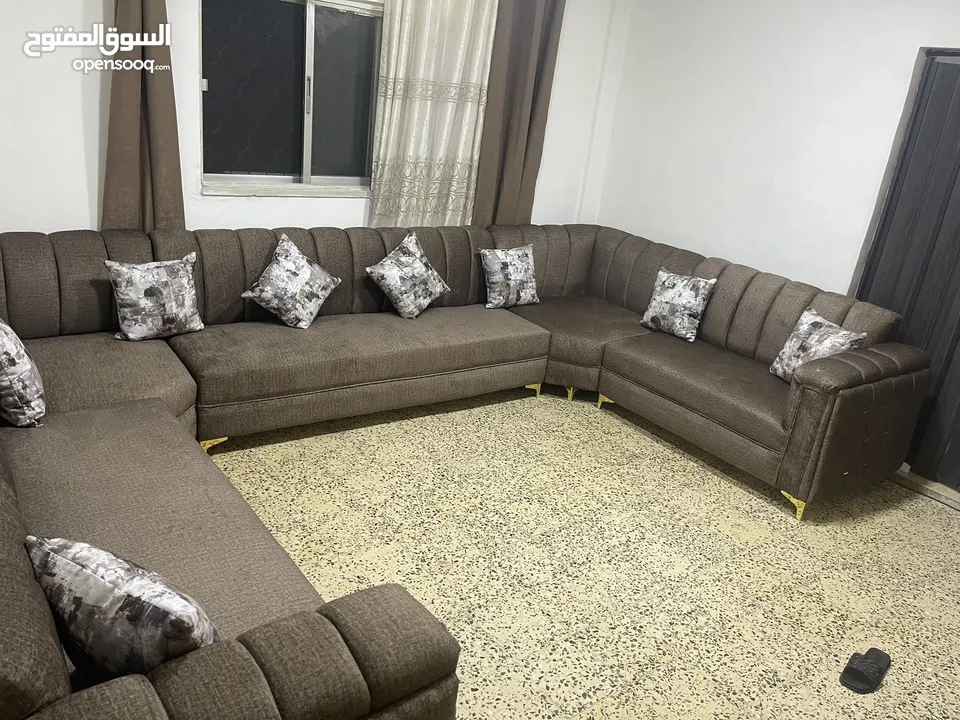 جلسات خليجية أحدث الموديلات 17 مقعد مع طقم طربيزاط + مراكي مع مخدات