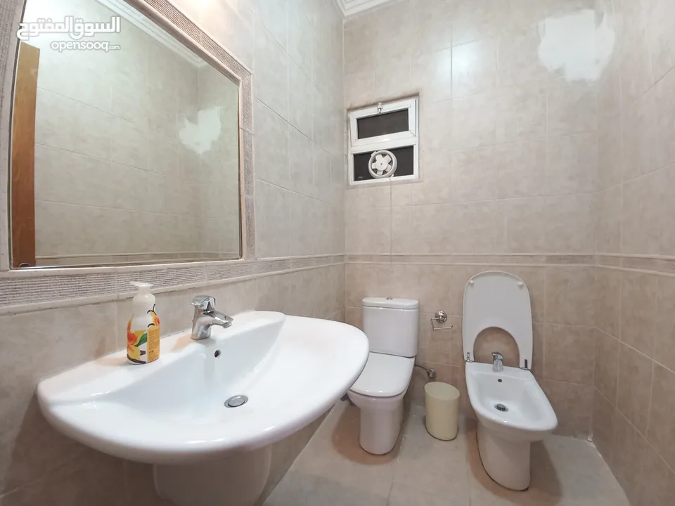 شقة مفروشة للإيجار في ضاحية الأمير راشد  ( Property 34302 )-174847743